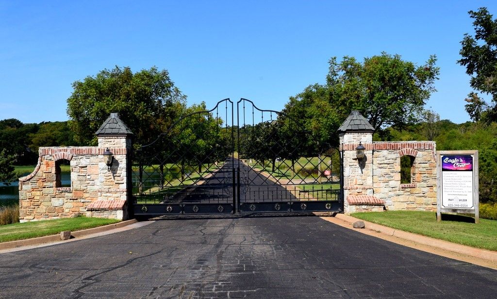 3550 Eagles Landing, Edmond, OK 73049