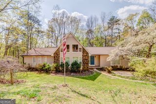 35 The Trail SE, Lindale, GA 30147