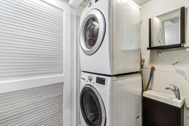 1111 E Ramon Road 78, Palm Springs, CA 92264