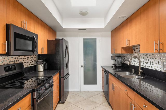 1111 E Ramon Road 78, Palm Springs, CA 92264