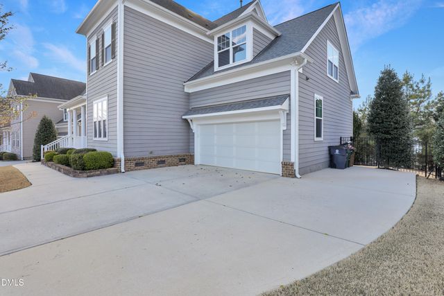 4608 Sunset Fairways Drive, Apex, NC 27539