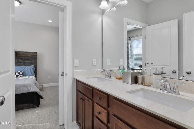 4608 Sunset Fairways Drive, Apex, NC 27539