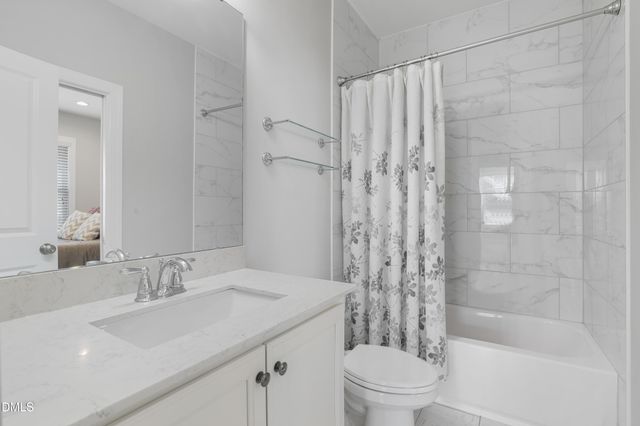 4608 Sunset Fairways Drive, Apex, NC 27539