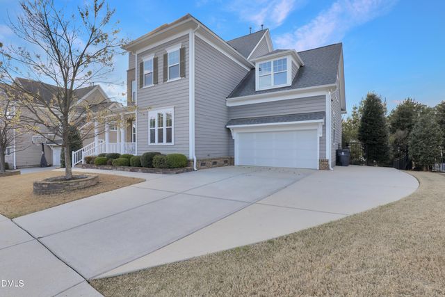 4608 Sunset Fairways Drive, Apex, NC 27539