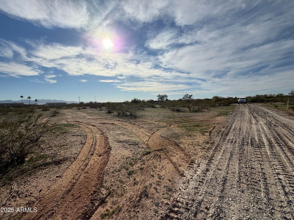 01 N 223rd Avenue -, Wittmann, AZ 85361 — photo 3