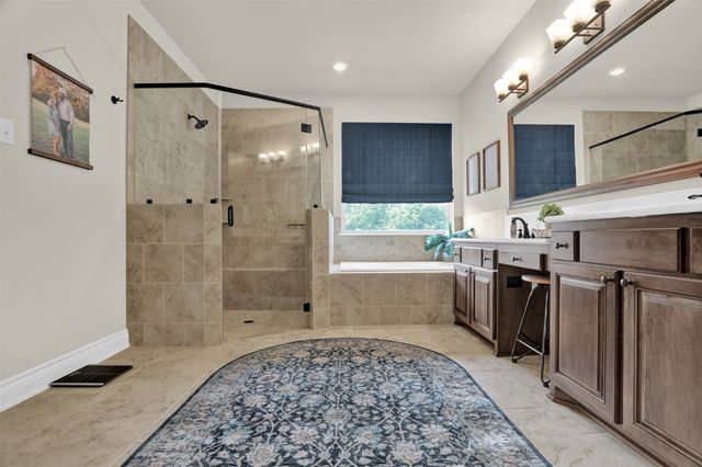 30 Laura Circle, Gunter, TX 75058