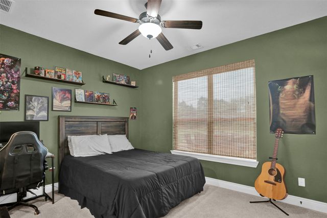 30 Laura Circle, Gunter, TX 75058