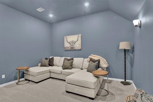 30 Laura Circle, Gunter, TX 75058