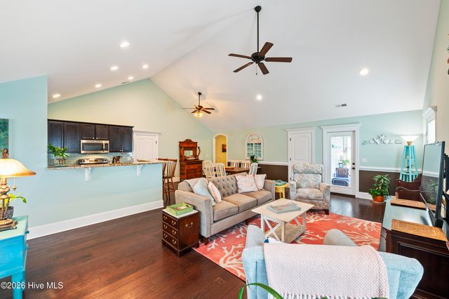 1110 Caney Court, Southport, NC 28461