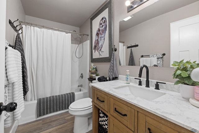 8054 BLUCKSBERG DR, Sturgis, SD 57785