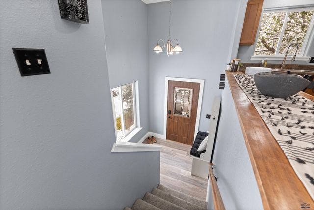 8054 BLUCKSBERG DR, Sturgis, SD 57785