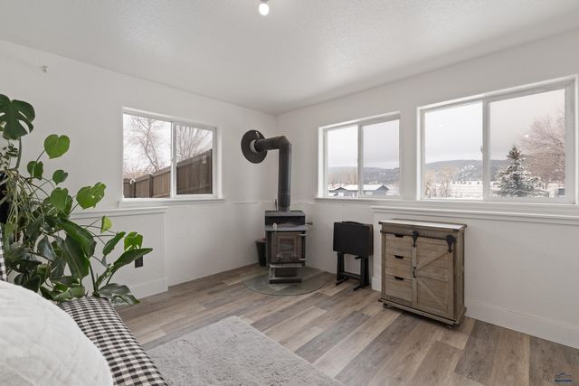 8054 BLUCKSBERG DR, Sturgis, SD 57785