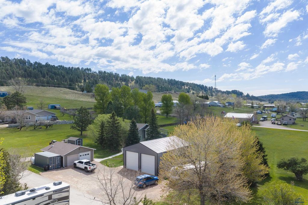 8054 BLUCKSBERG DR, Sturgis, SD 57785