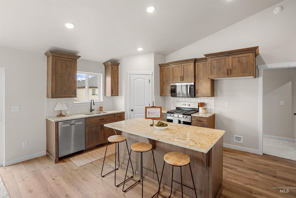 2212 S Yukon Trail, Burley, ID 83318 photo 4