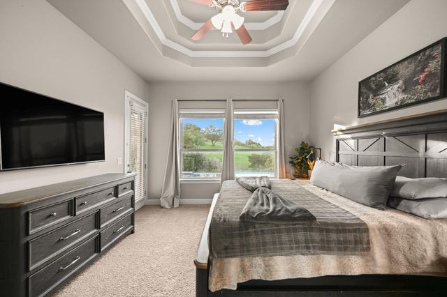 22524 Rock Wren RD, Spicewood, TX 78669