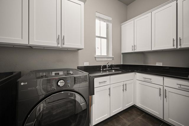 22524 Rock Wren RD, Spicewood, TX 78669