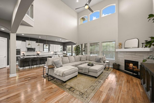 22524 Rock Wren RD, Spicewood, TX 78669
