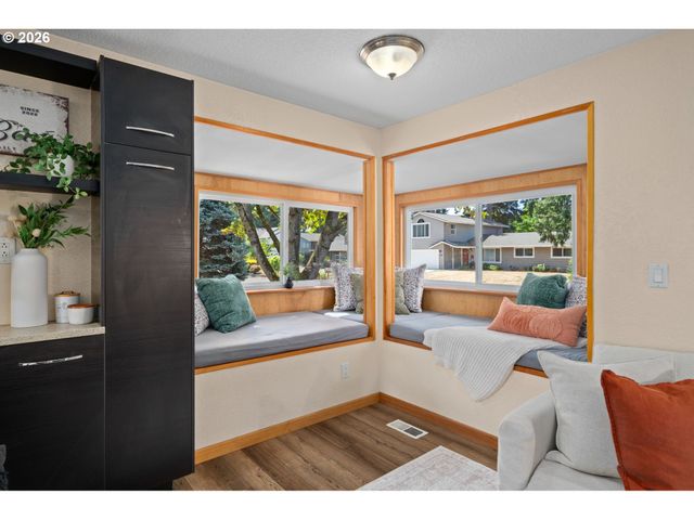 14650 Sw 92ND Ave, Portland, OR 97224