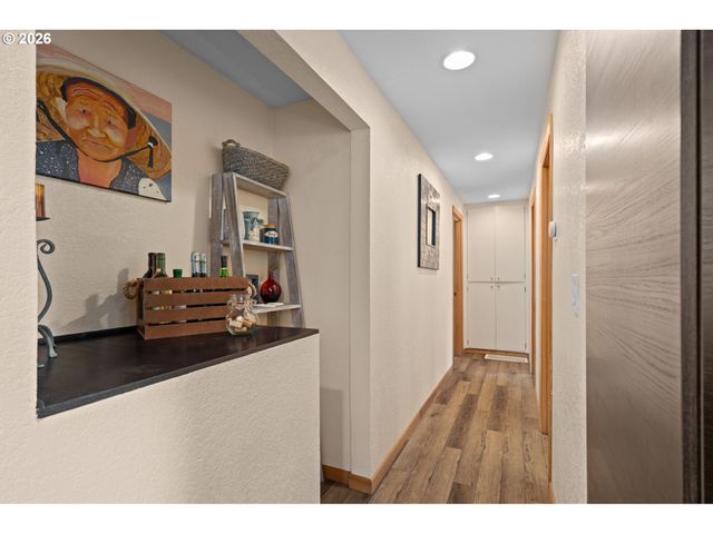 14650 Sw 92ND Ave, Portland, OR 97224