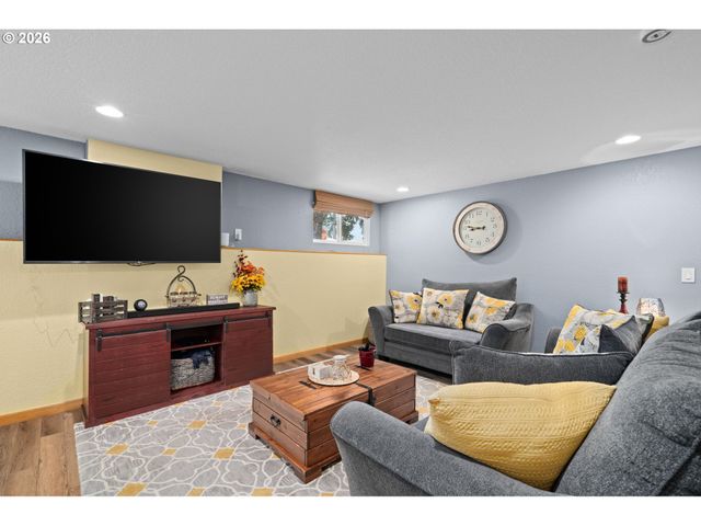 14650 Sw 92ND Ave, Portland, OR 97224