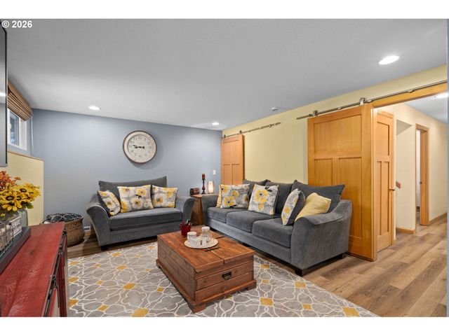 14650 Sw 92ND Ave, Portland, OR 97224