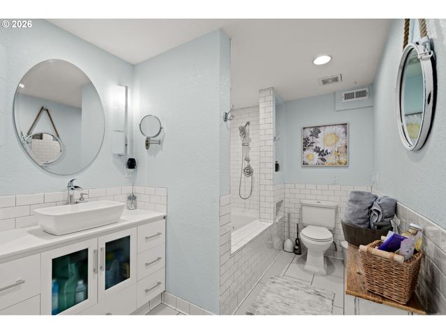 14650 Sw 92ND Ave, Portland, OR 97224