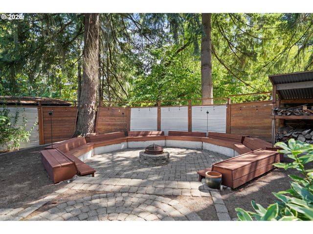 14650 Sw 92ND Ave, Portland, OR 97224