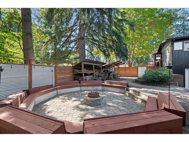 14650 Sw 92ND Ave, Portland, OR 97224