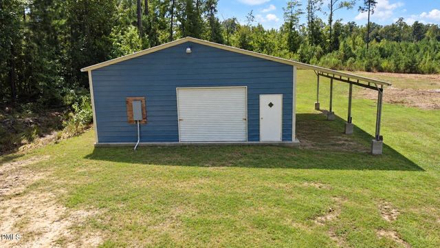 1025 Lake Shore Drive, Wendell, NC 27591