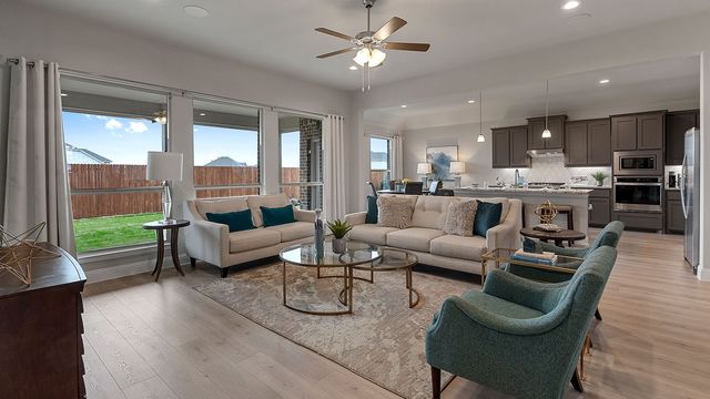 3688 ROLLING MEADOWS Drive, Grand Prairie, TX 76065