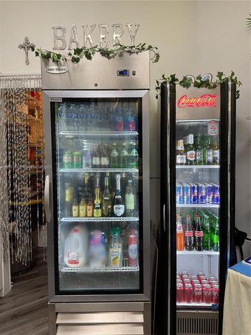 6701 Main St, Miami Lakes, FL 33014