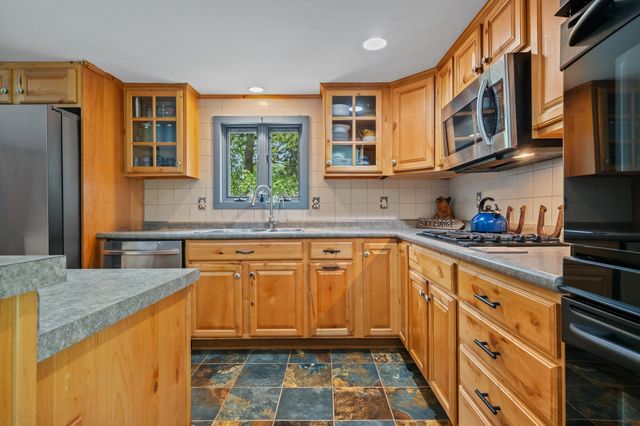 63 Mill Street, Conway, NH 03813