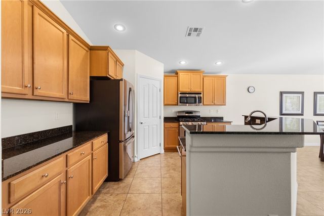 129 Elks Peak Avenue, North Las Vegas, NV 89084