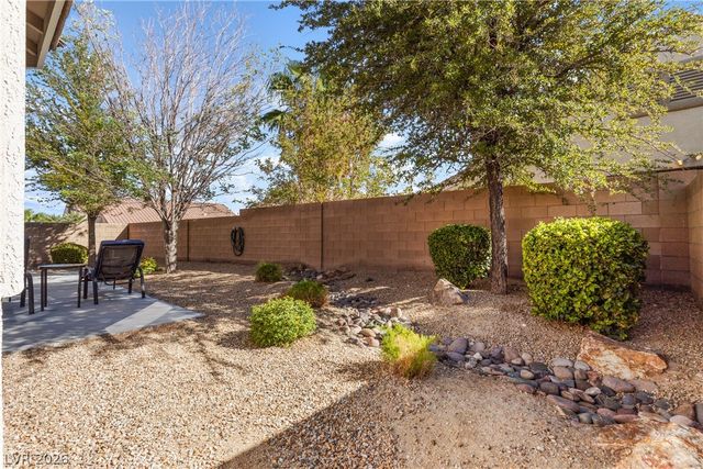 129 Elks Peak Avenue, North Las Vegas, NV 89084