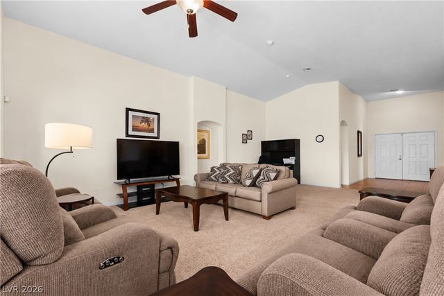 129 Elks Peak Avenue, North Las Vegas, NV 89084