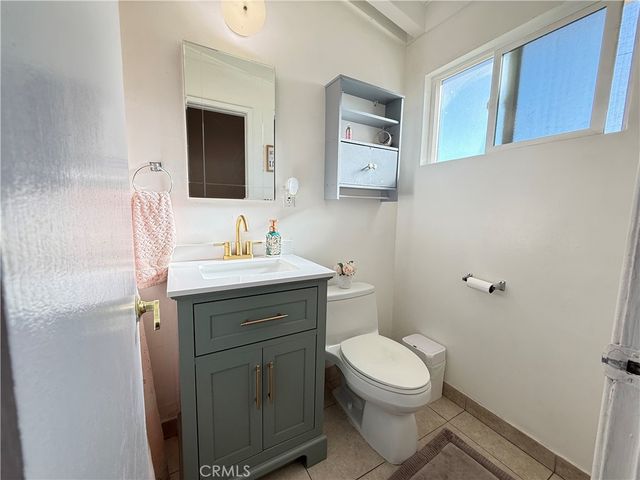 44020 3rd E, Lancaster, CA 93535