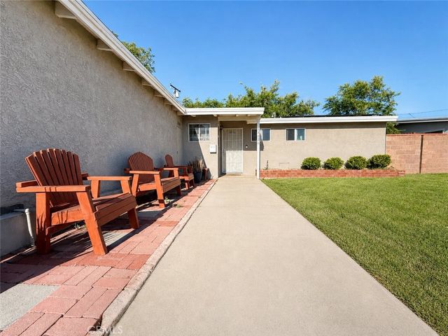 44020 3rd E, Lancaster, CA 93535