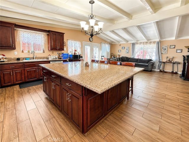 44020 3rd E, Lancaster, CA 93535