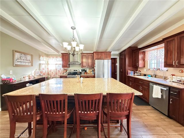 44020 3rd E, Lancaster, CA 93535