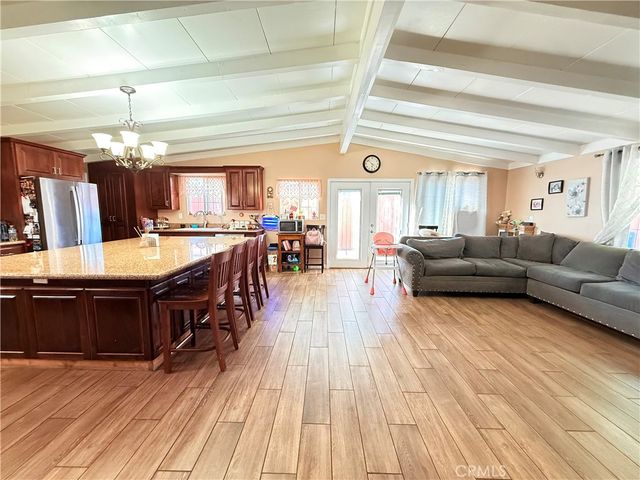 44020 3rd E, Lancaster, CA 93535