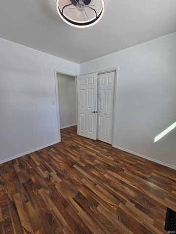 117 E Catherine Street, Flora, IN 46929