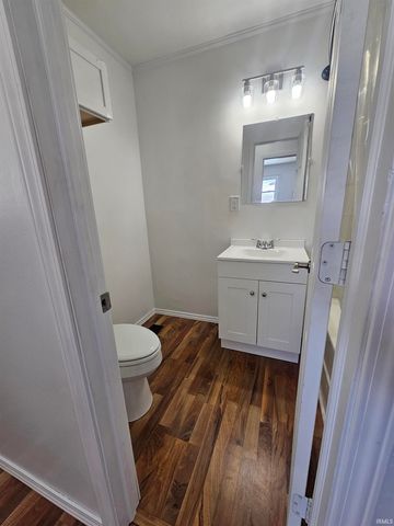 117 E Catherine Street, Flora, IN 46929