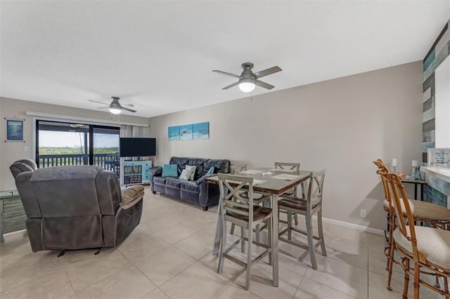 803 BAHIA DEL SOL DRIVE B, Ruskin, FL 33570