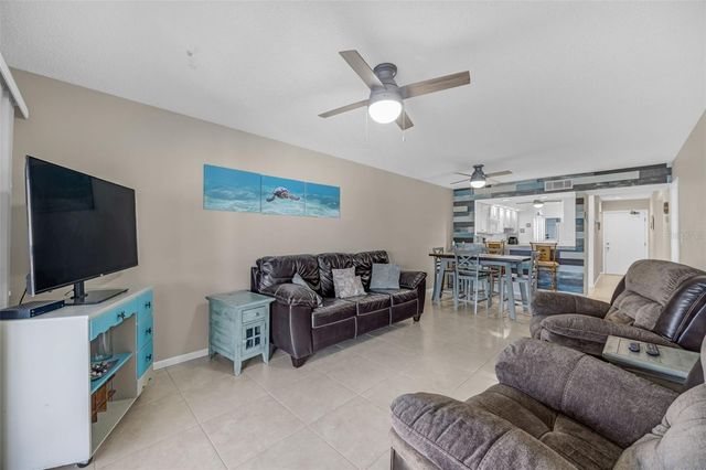 803 BAHIA DEL SOL DRIVE B, Ruskin, FL 33570