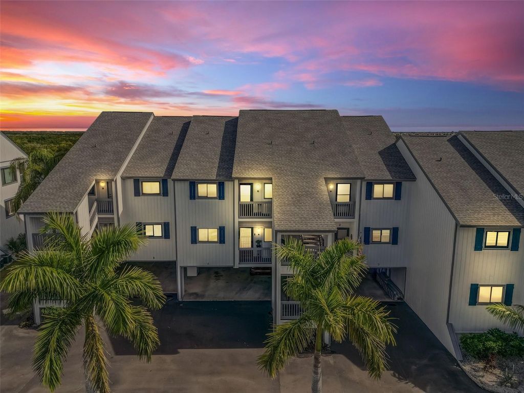 803 BAHIA DEL SOL DRIVE B, Ruskin, FL 33570