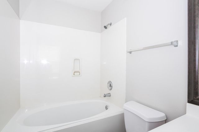 1523 Nichole Woods Drive, Houston, TX 77047