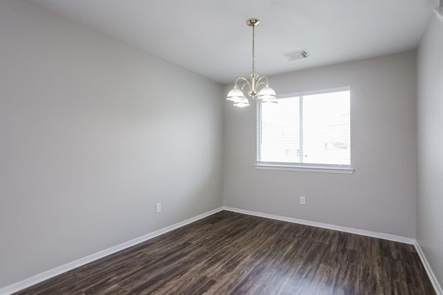 1523 Nichole Woods Drive, Houston, TX 77047