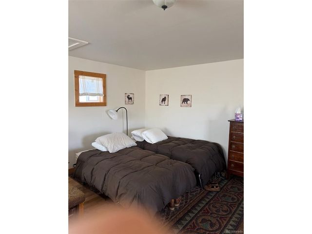 1686 Cimarron Dr, Hartsel, CO 80449