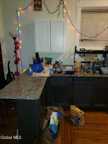 346 State Street, Albany, NY 12210