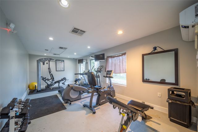 500 Waters Edge Drive 214, Lake Dallas, TX 75065